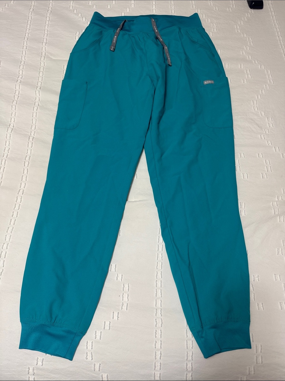 Maevn Nursing scrub pants Size Small